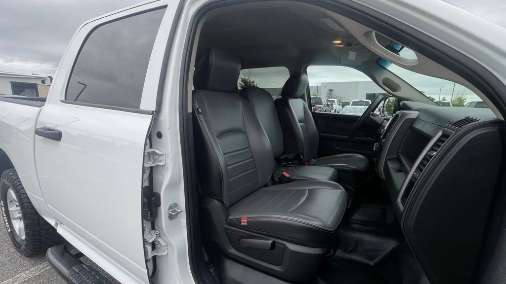 Used 2022 RAM 1500 Tradesman w/ Chrome Appearance Group AWD/4WD image 45