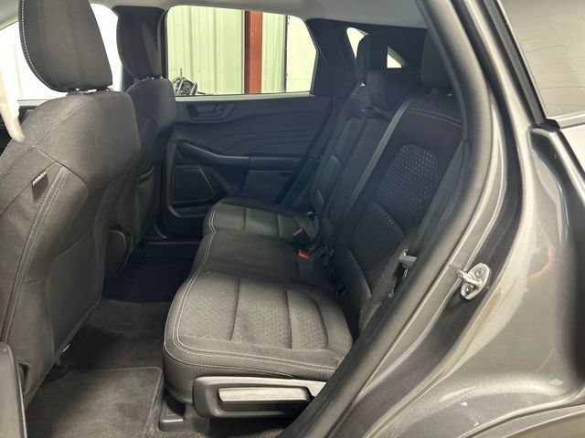 Used 2025 Ford Escape Active AWD/4WD image 17