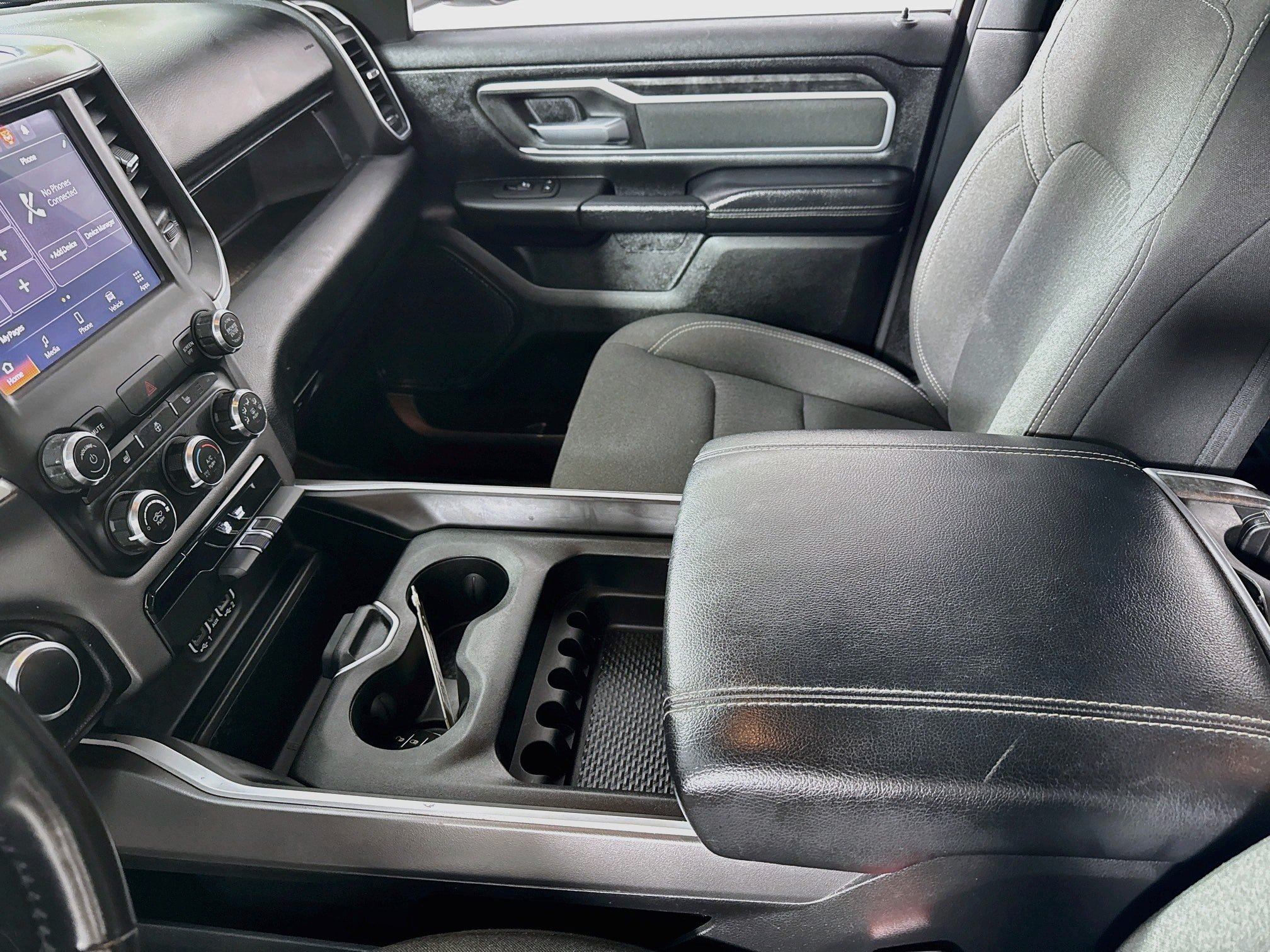 Used 2023 RAM 1500 Big Horn AWD/4WD image 23