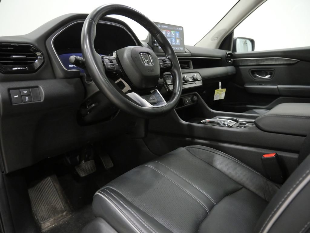 Used 2025 Honda Pilot Elite image 12