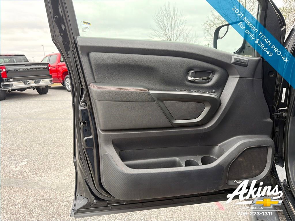 Used 2021 Nissan Titan PRO-4X w/ Pro-4x Convenience Package image 15