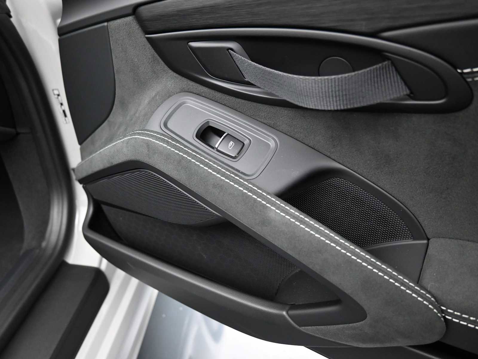 Certified 2023 Porsche 718 Boxster Spyder image 18