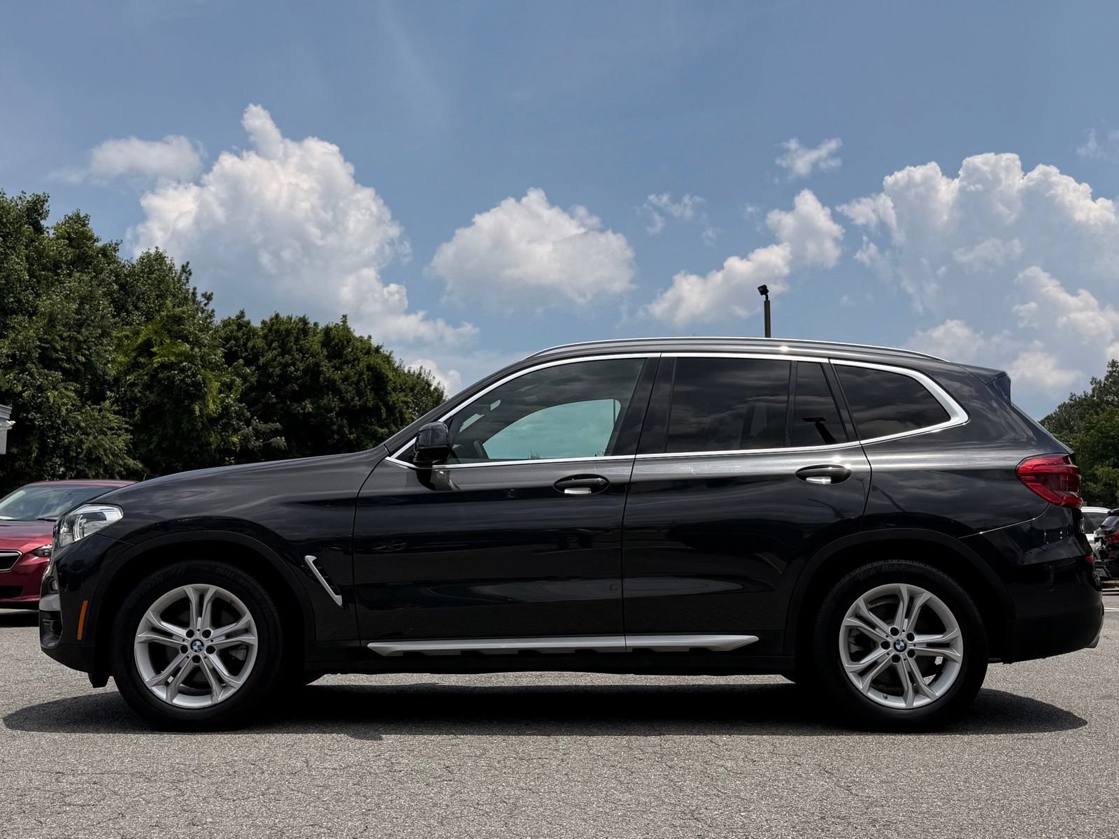 Used 2018 BMW X3 xDrive30i w/ Convenience Package AWD/4WD image 2
