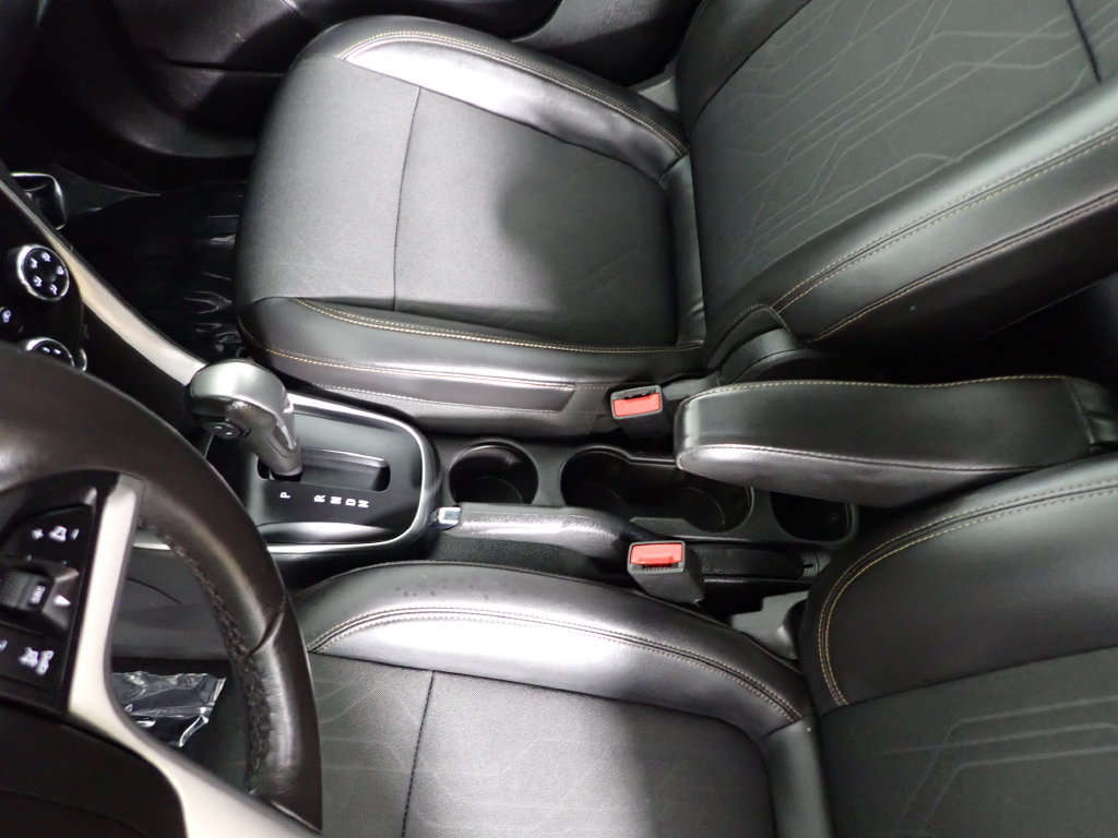 Used 2019 Chevrolet Trax LT w/ LT Convenience Package FWD image 25