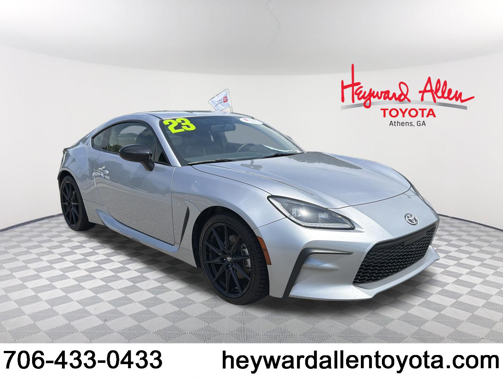 Used 2023 Toyota GR86 Premium w/ ALL Weather Mat Package (TMS) RWD video 1