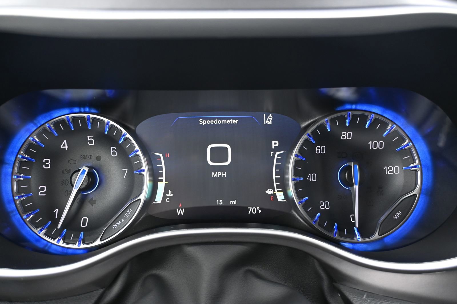 New 2026 Chrysler Pacifica Select image 10