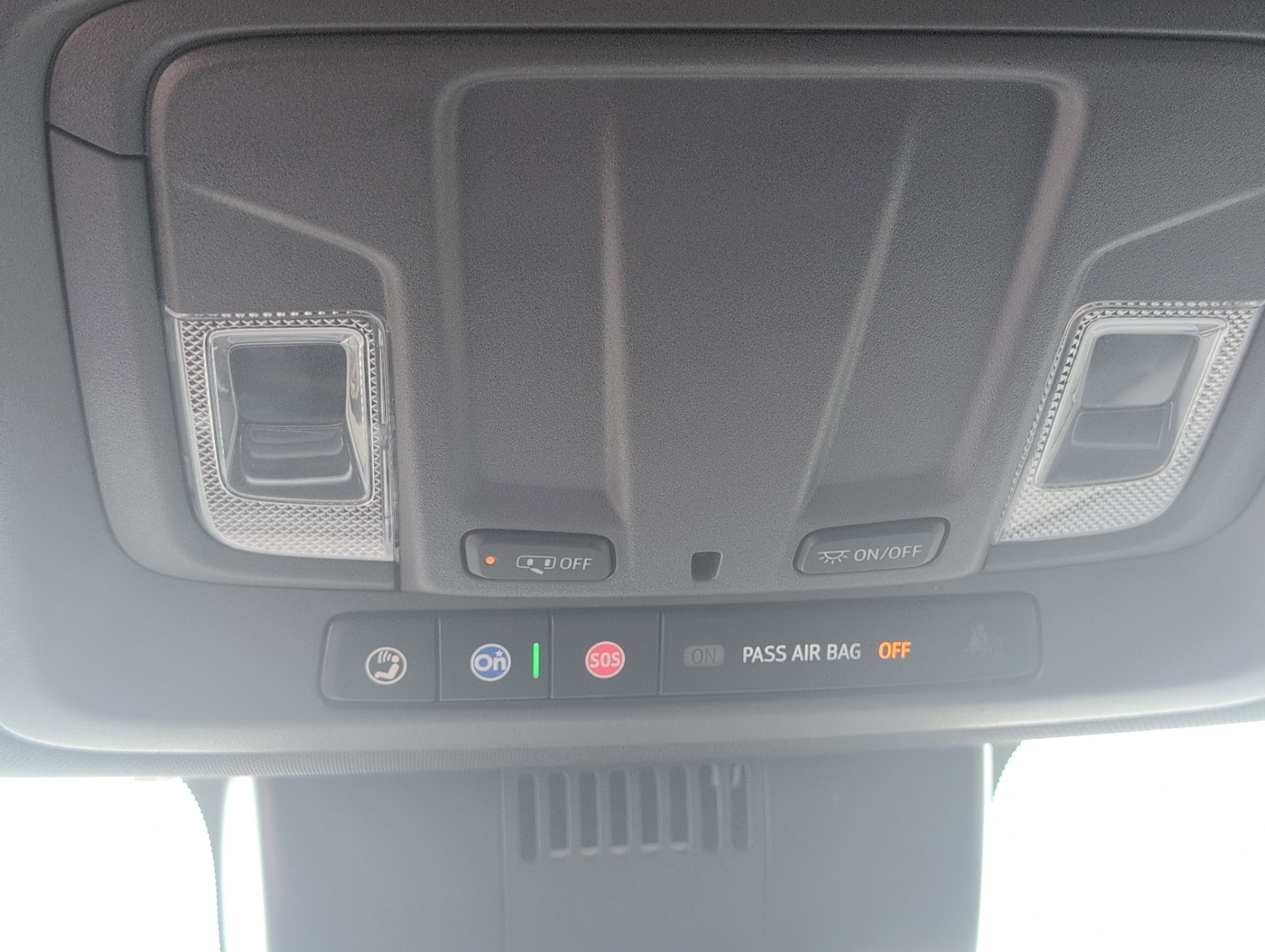 Used 2023 Chevrolet Silverado 1500 LTZ image 18