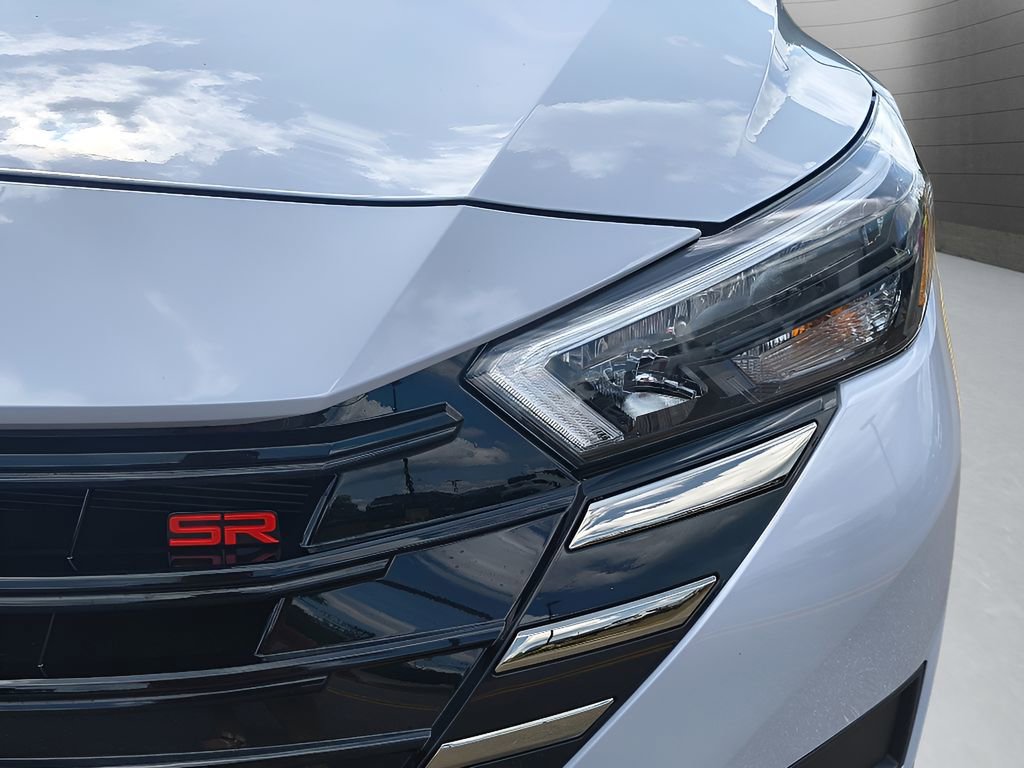 Used 2024 Nissan Versa SR w/ Trunk Package image 25