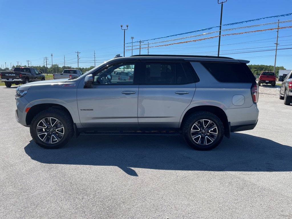 Used 2023 Chevrolet Tahoe Z71 w/ Luxury Package AWD/4WD image 5