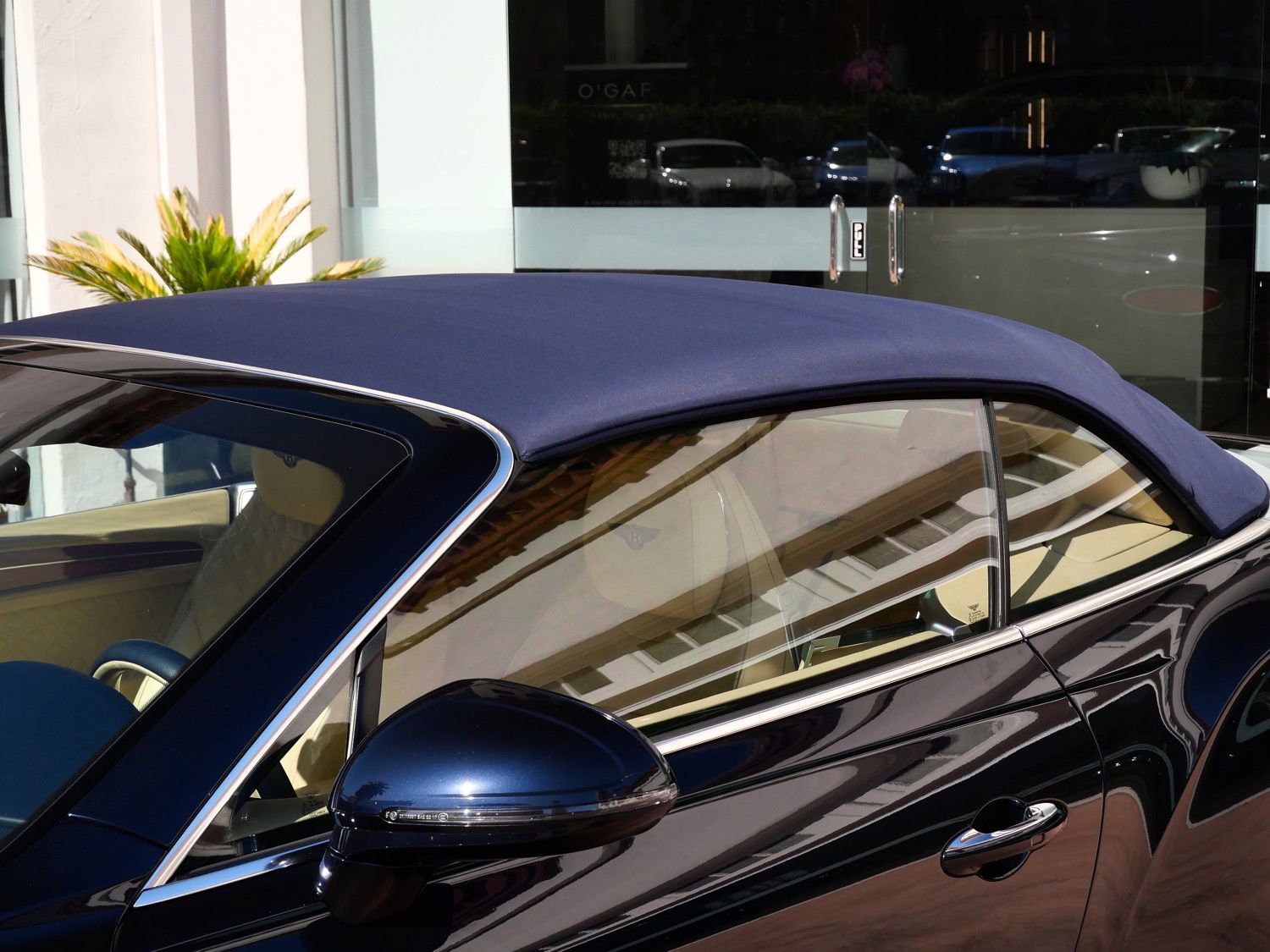 Used 2020 Bentley Continental GT image 11