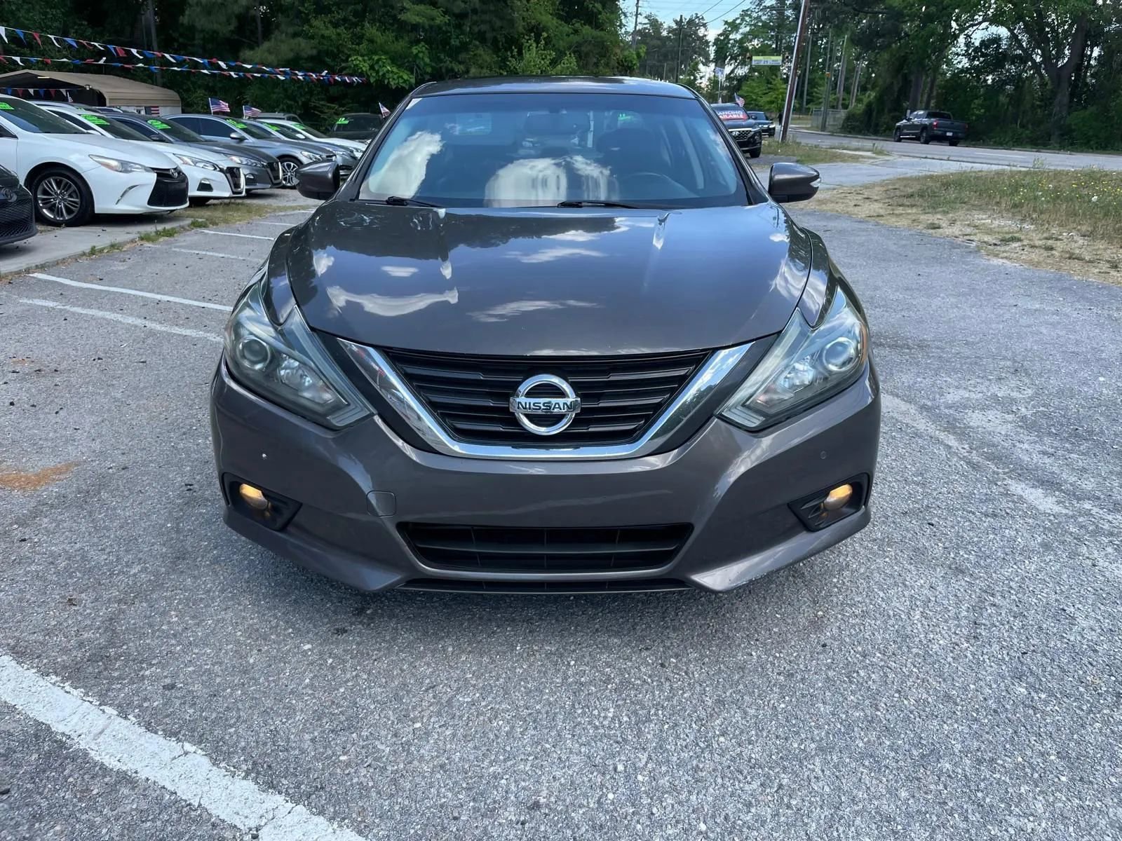 Used 2016 Nissan Altima 3.5 SL FWD image 3