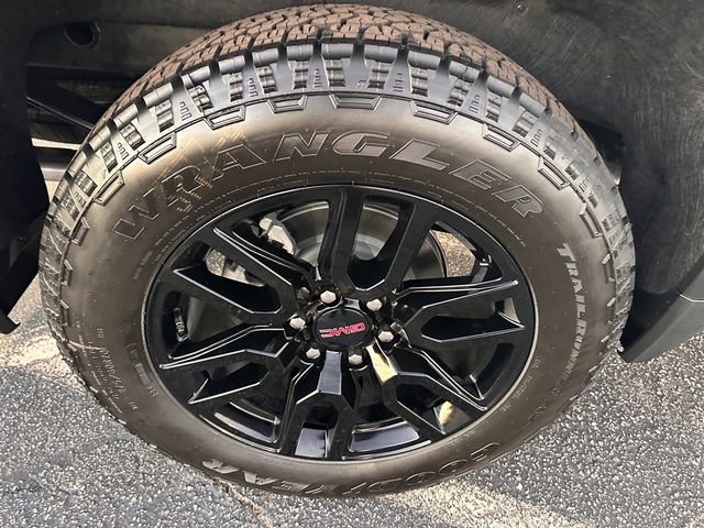 New 2026 GMC Sierra 1500 Elevation w/ Elevation Premium Package image 12