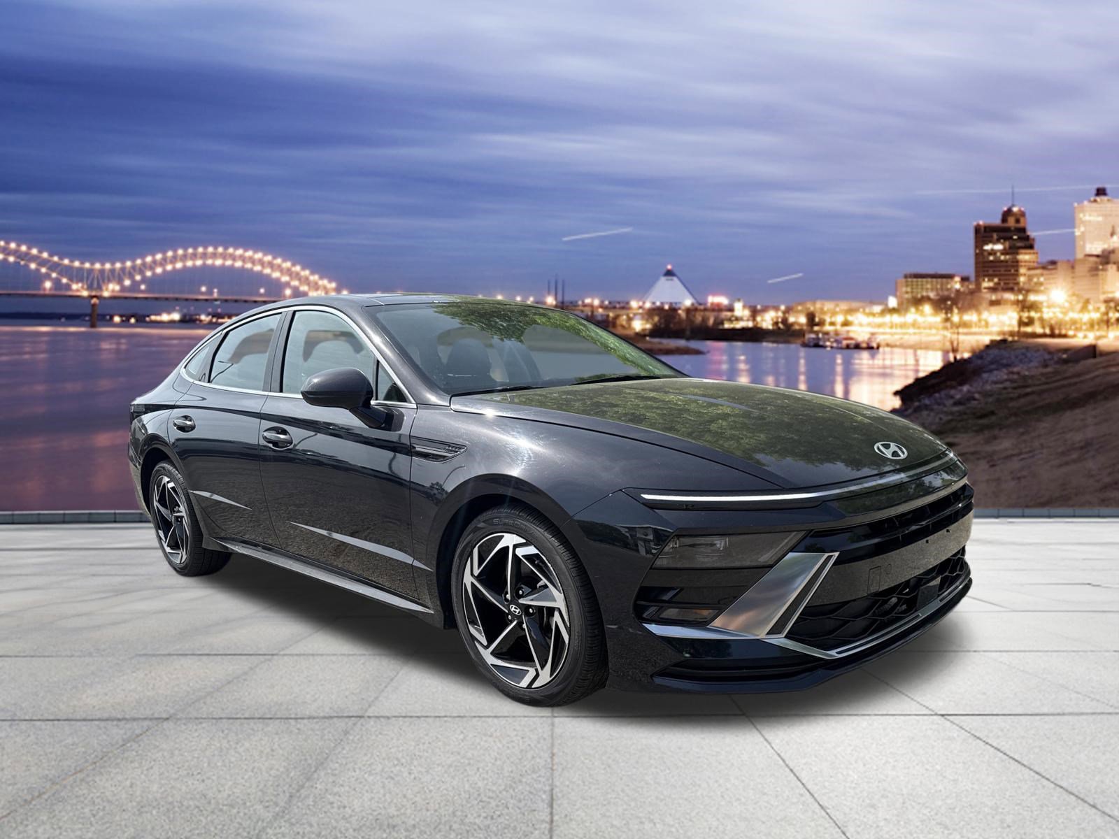 Used 2024 Hyundai Sonata SEL w/ Convenience Package image 3