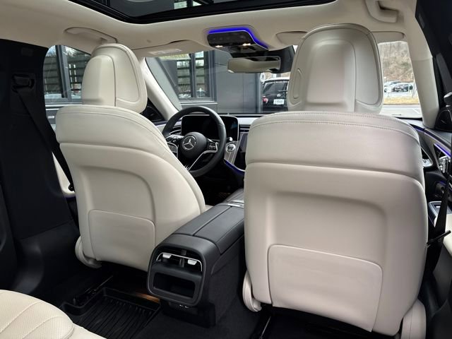 Certified 2025 Mercedes-Benz E 350 4MATIC Sedan image 44