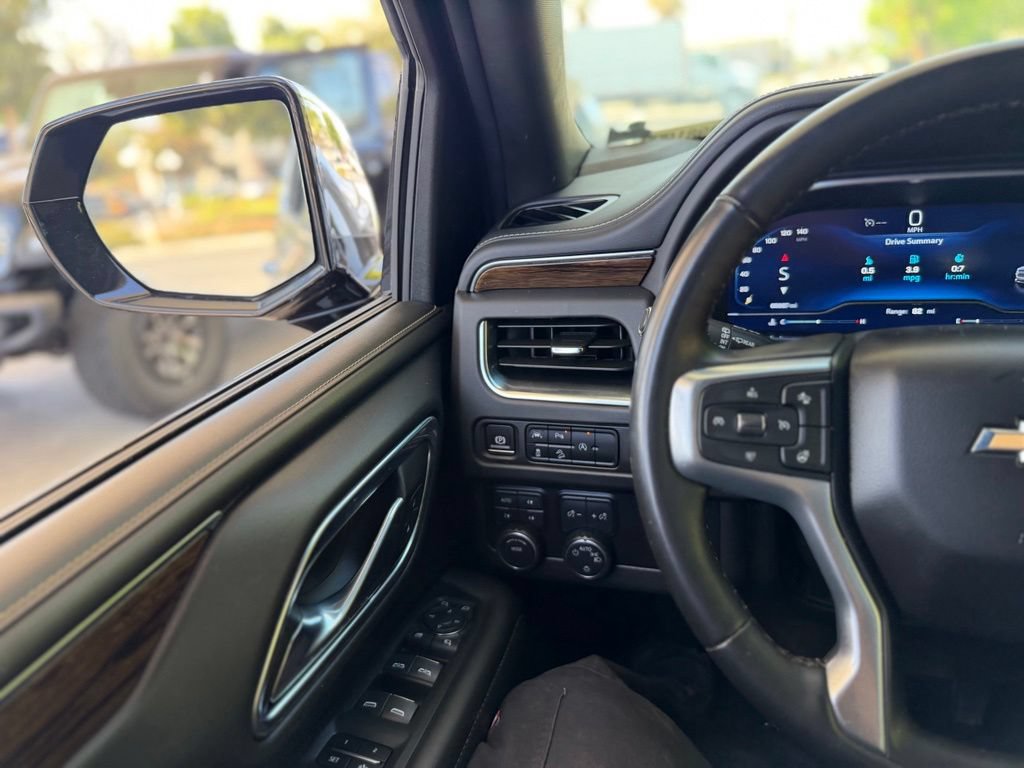 Used 2024 Chevrolet Tahoe Premier AWD/4WD image 7