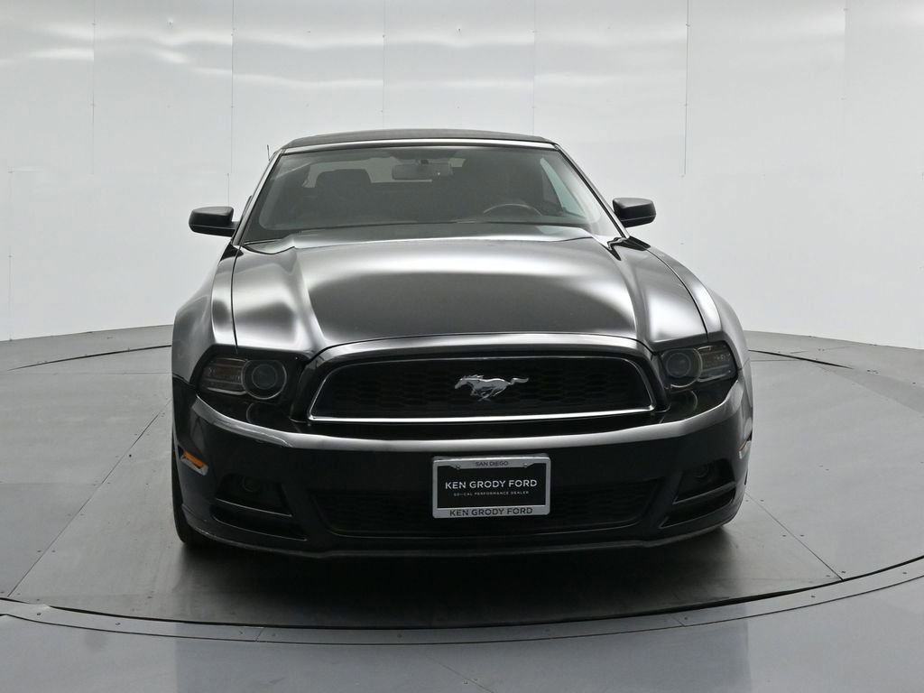 Used 2014 Ford Mustang Convertible w/ Equipment Group 102A image 18