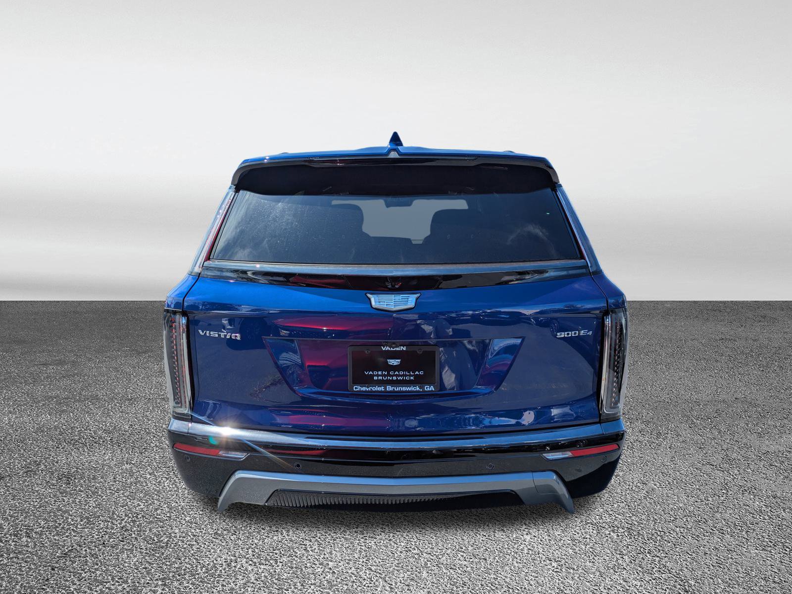 New 2026 Cadillac Vistiq Sport w/ LPO, Floor Liner Package image 25