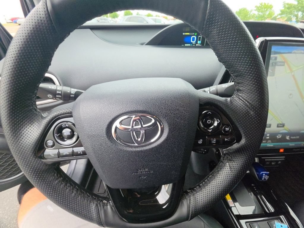 Used 2021 Toyota Prius Prime Limited w/ Carpet Mat Package (TMS) FWD image 16