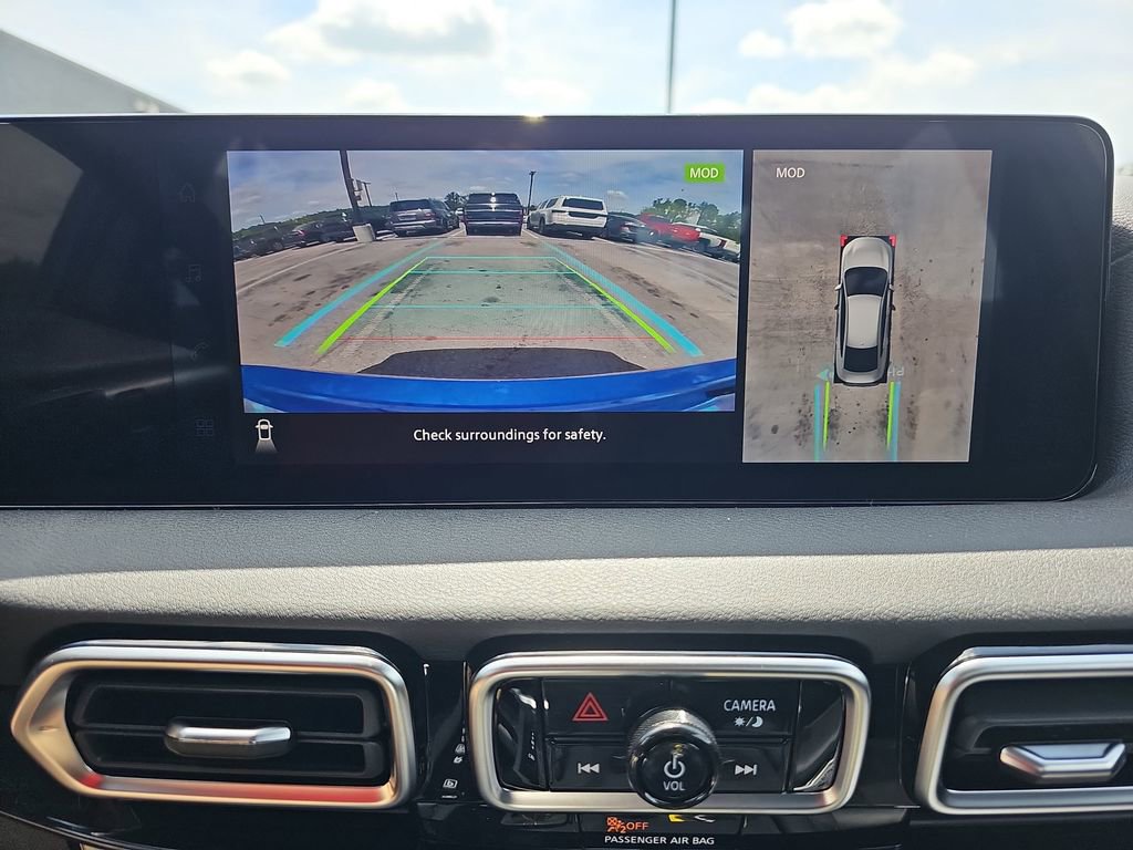 New 2026 Nissan Sentra SR w/ SR Premium Package image 25