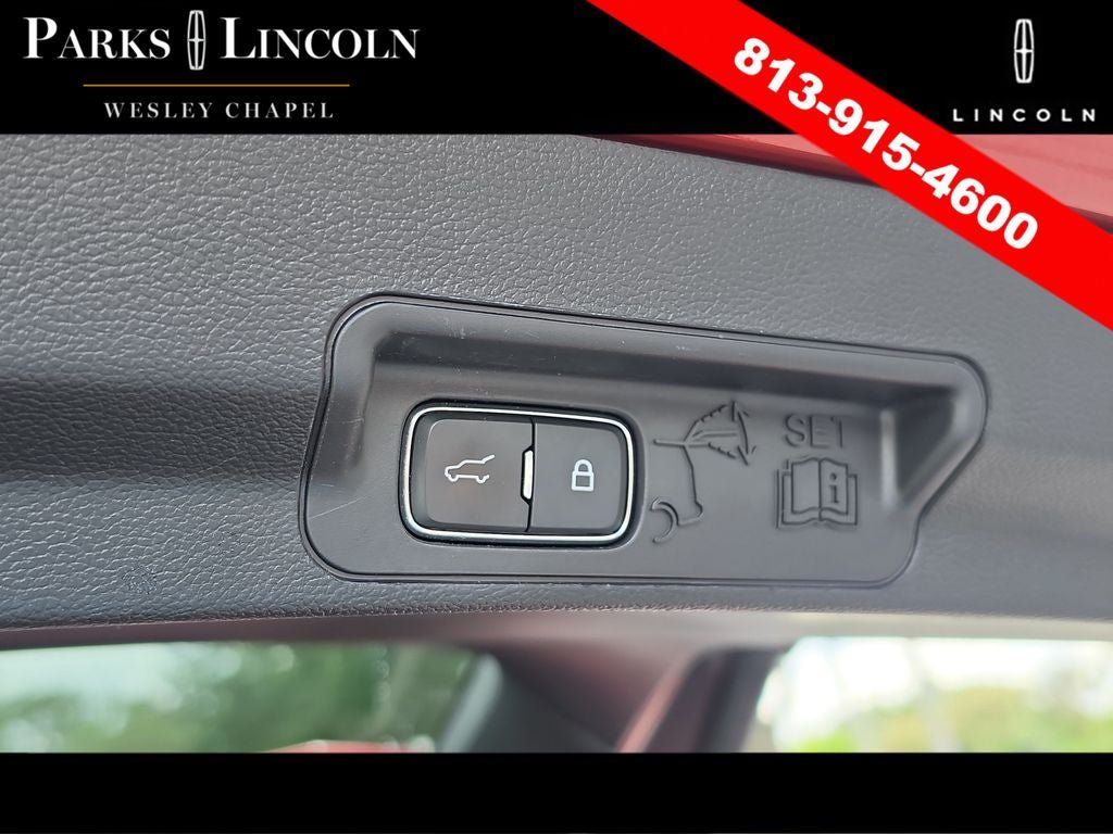 Used 2020 Ford Explorer Limited RWD image 9