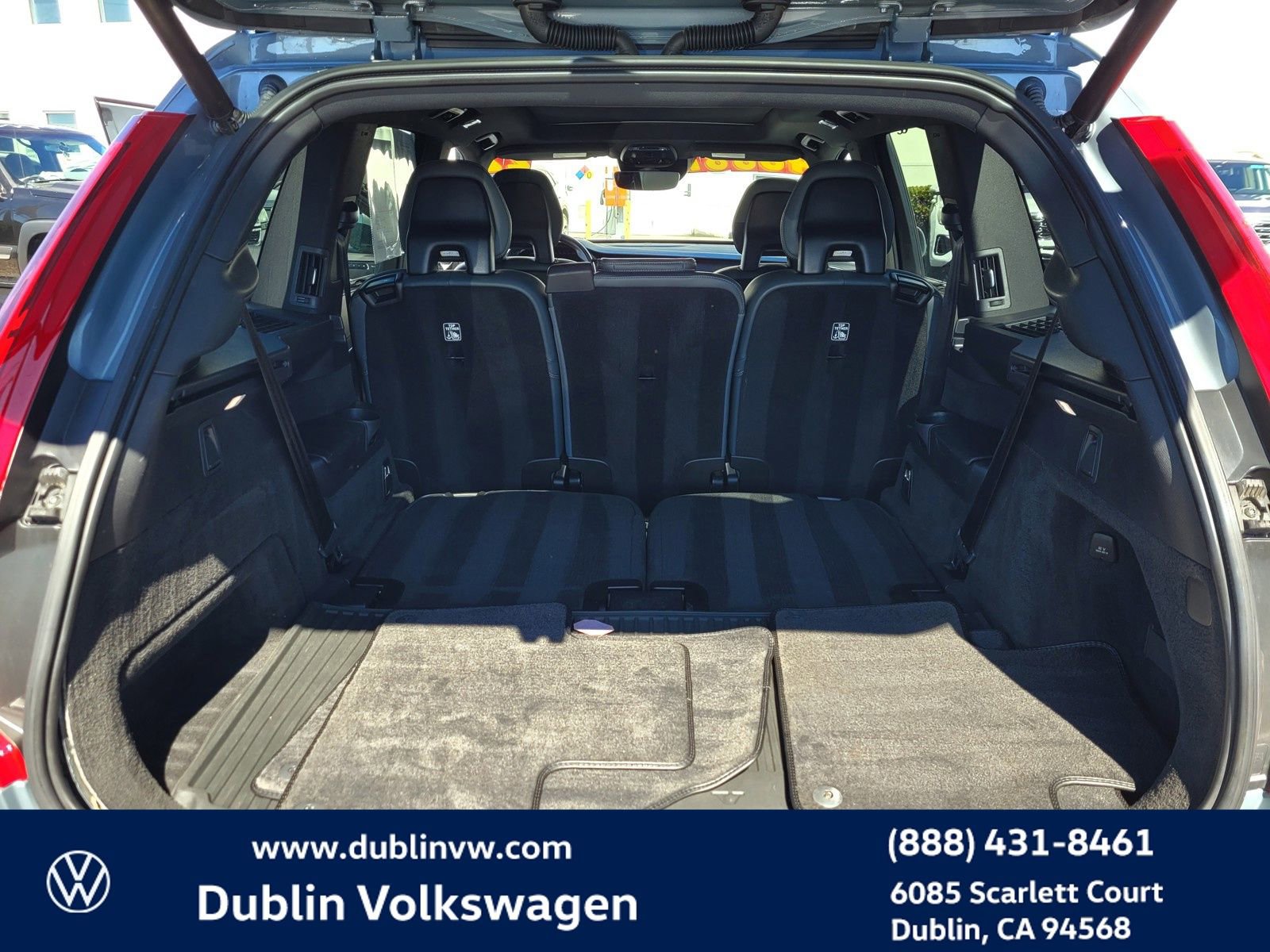 Used 2022 Volvo XC90 T8 Inscription w/ Advanced Package image 24