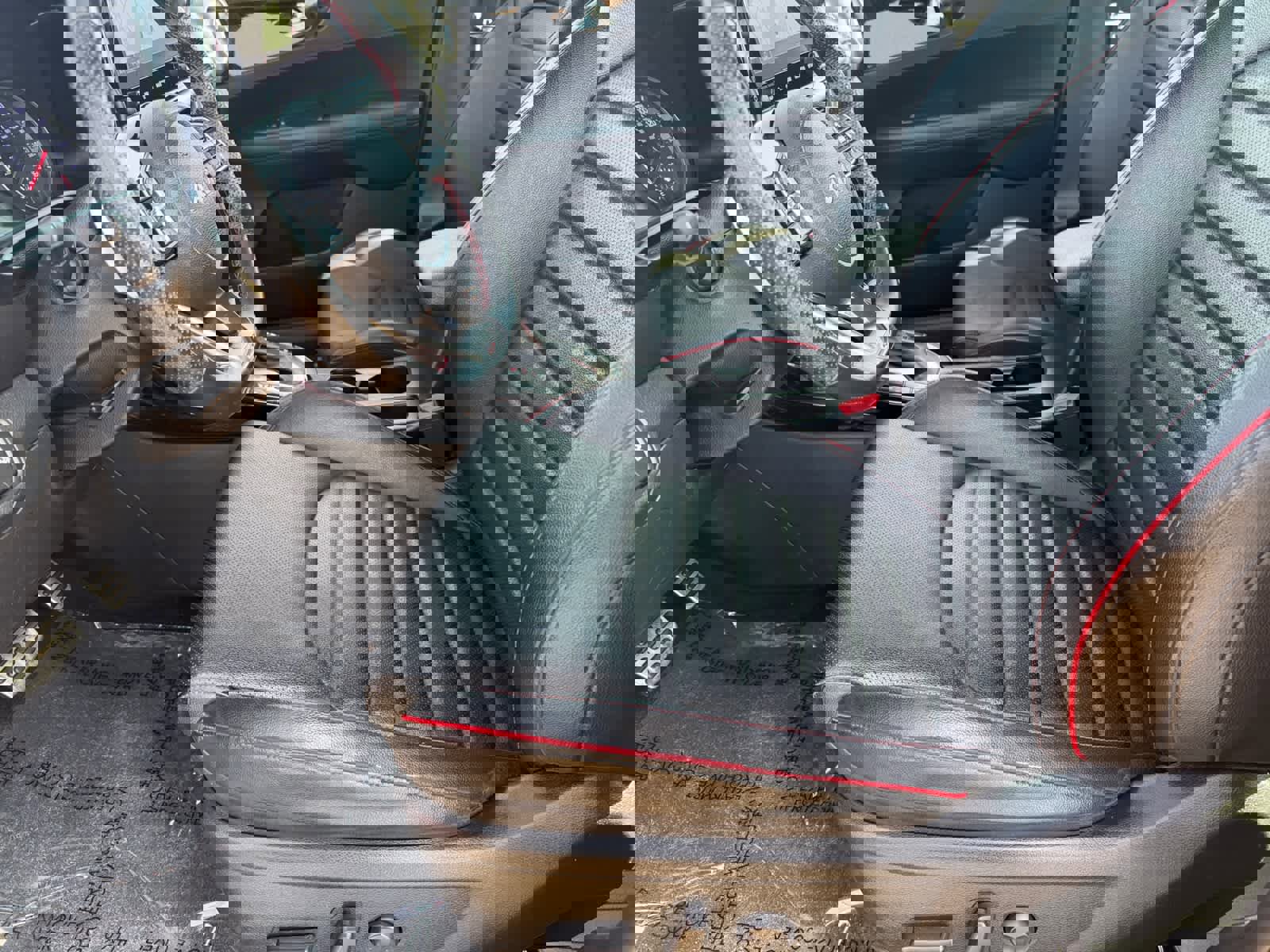 Used 2023 Kia Forte GT w/ GT2 Package image 7