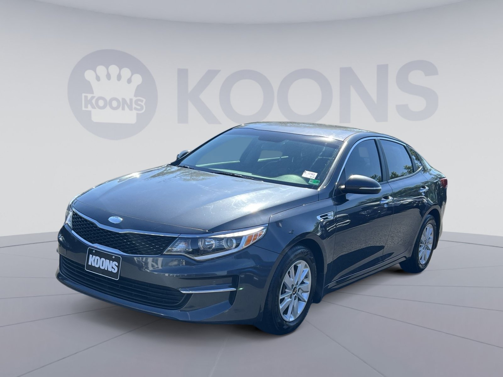 Used 2018 Kia Optima LX FWD image 5