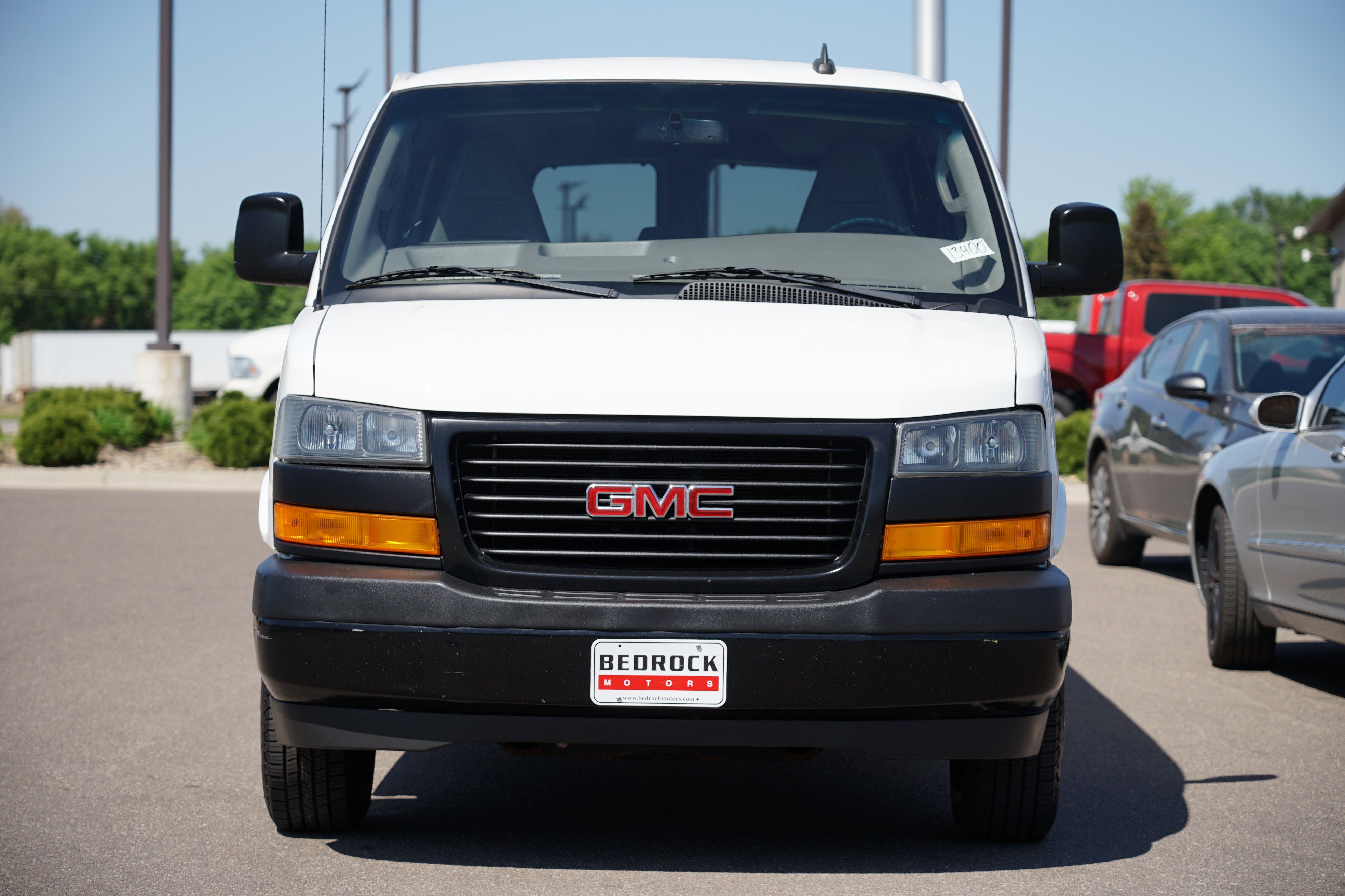 Used 2020 GMC Savana 3500 LS image 7