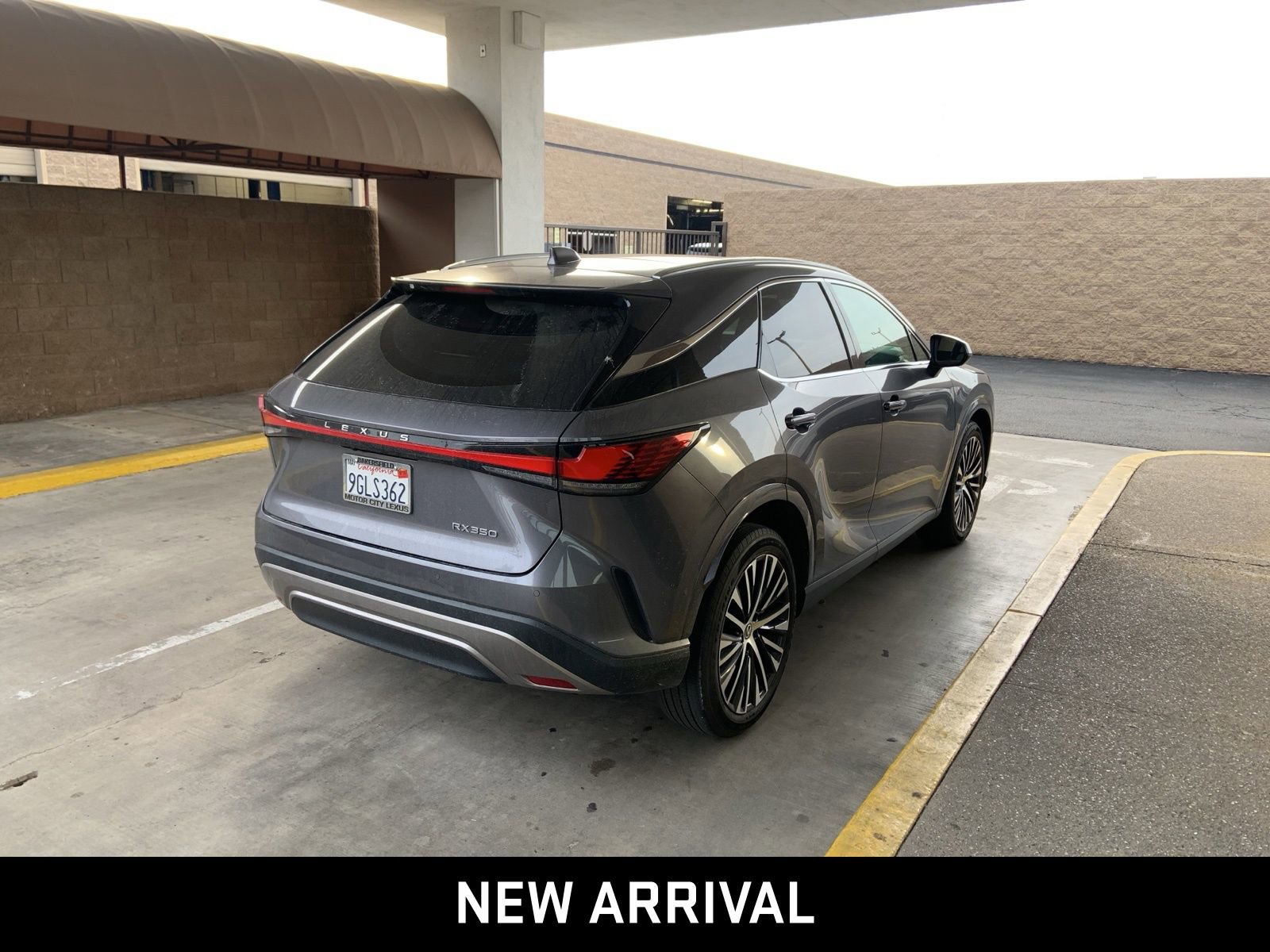 Used 2023 Lexus RX 350 Premium Plus image 4