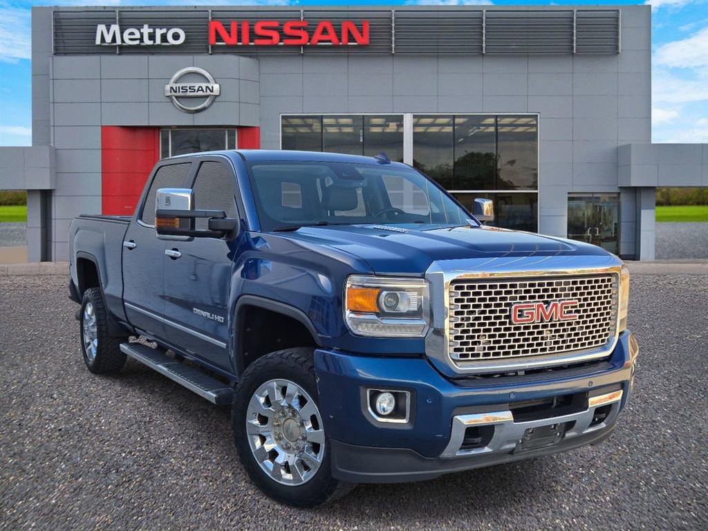 Used 2016 GMC Sierra 2500 Denali w/ Duramax Plus Package image 1