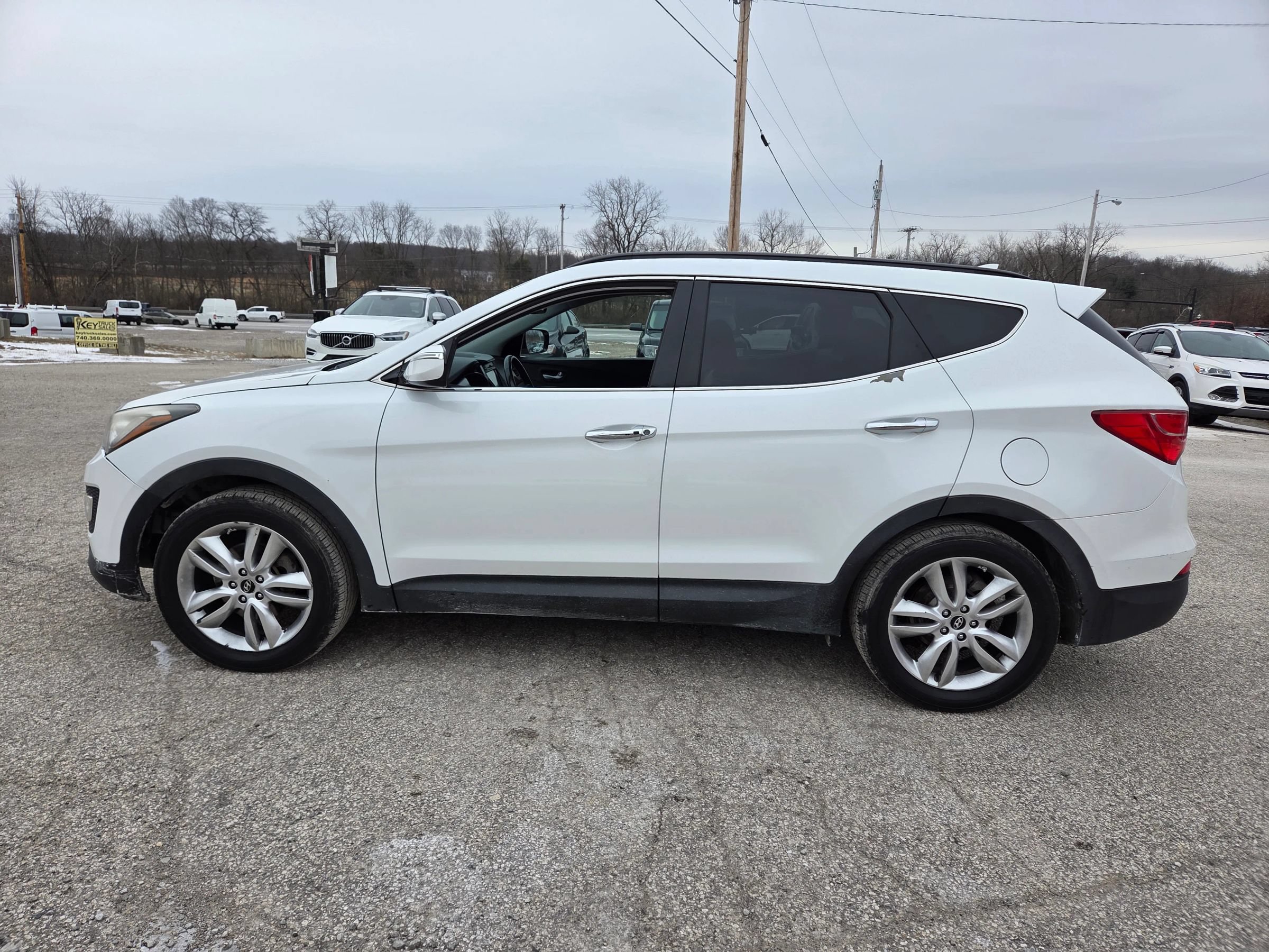 Used 2014 Hyundai Santa Fe Sport 2.0T w/ Technology Package 05 FWD image 1