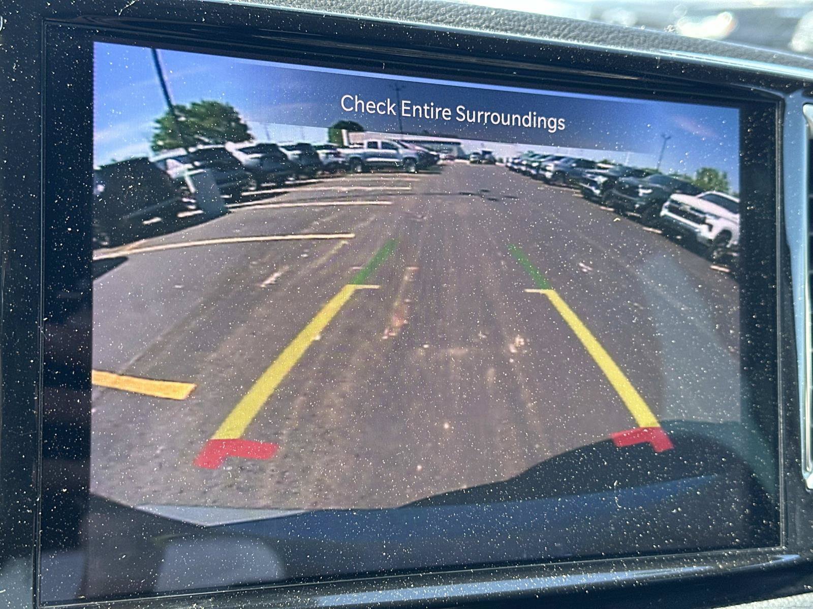 Used 2022 Chrysler Pacifica Touring-L FWD image 28