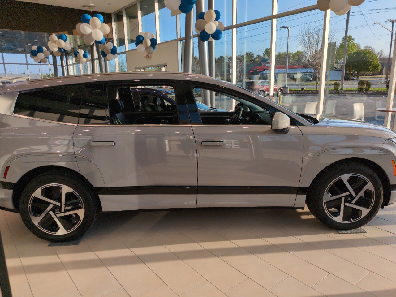 New 2026 Hyundai Ioniq 9 Calligraphy image 7