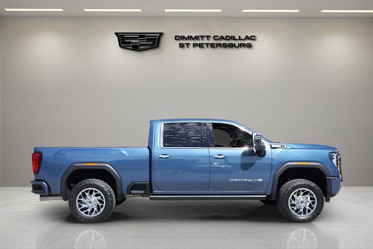 Used 2024 GMC Sierra 2500 Denali w/ Denali Reserve Package AWD/4WD image 6
