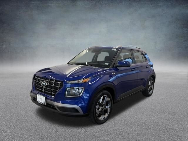 Used 2025 Hyundai Venue SEL image 13