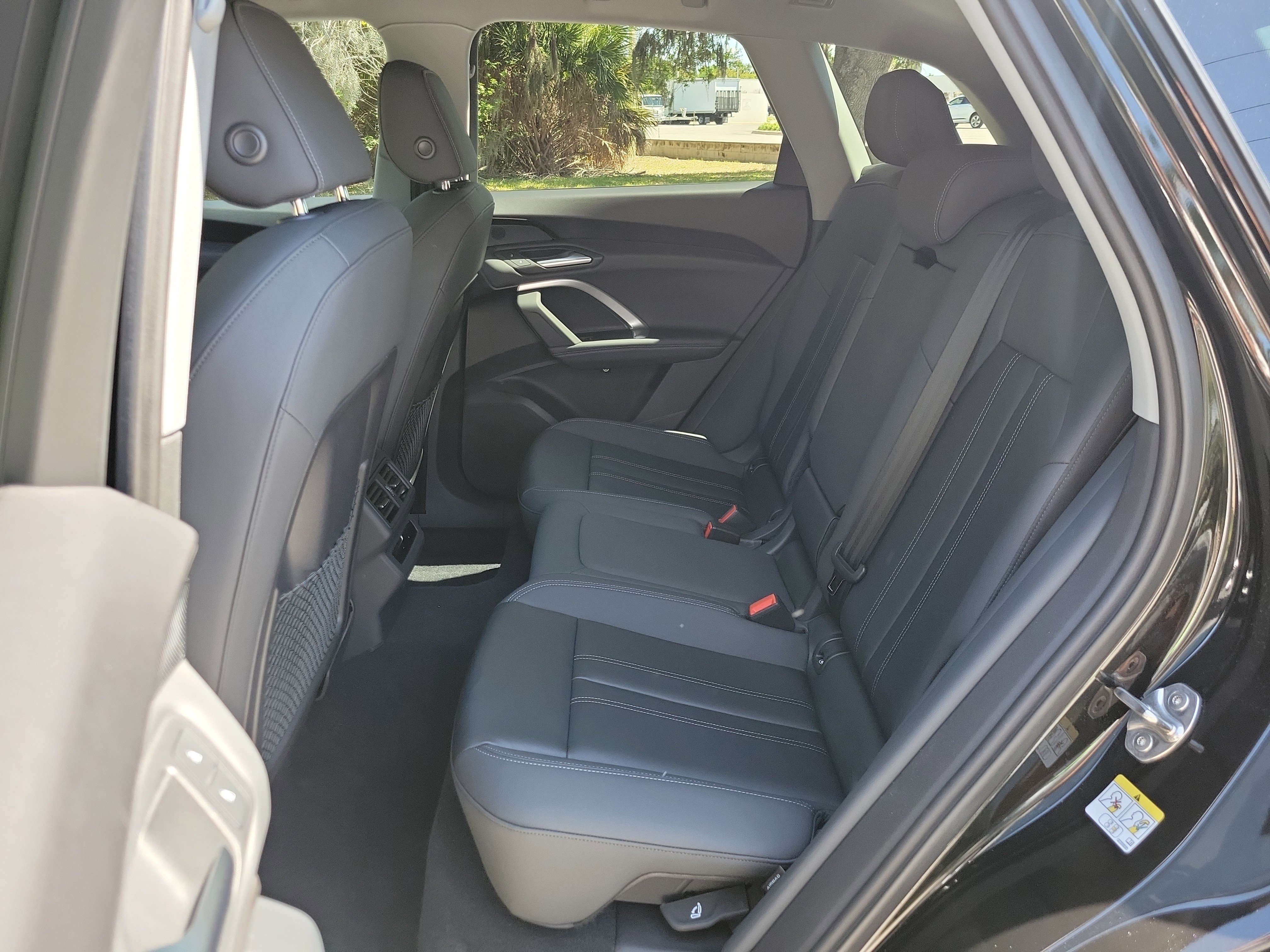 Used 2025 Audi Q5 Premium image 16