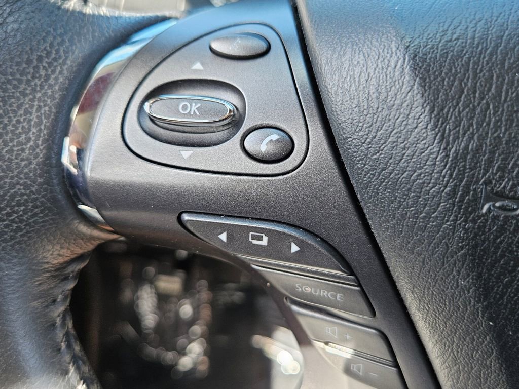 Used 2023 Nissan Murano SV image 27