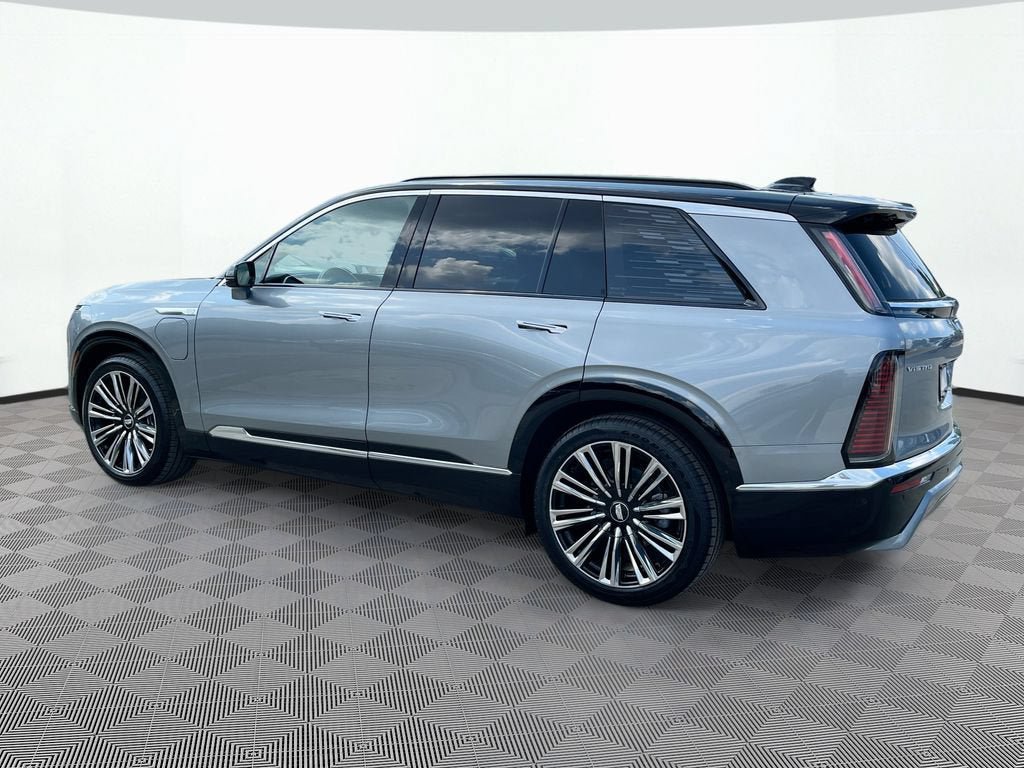 New 2026 Cadillac Vistiq Premium Luxury w/ LPO, Floor Liner Package AWD/4WD image 7