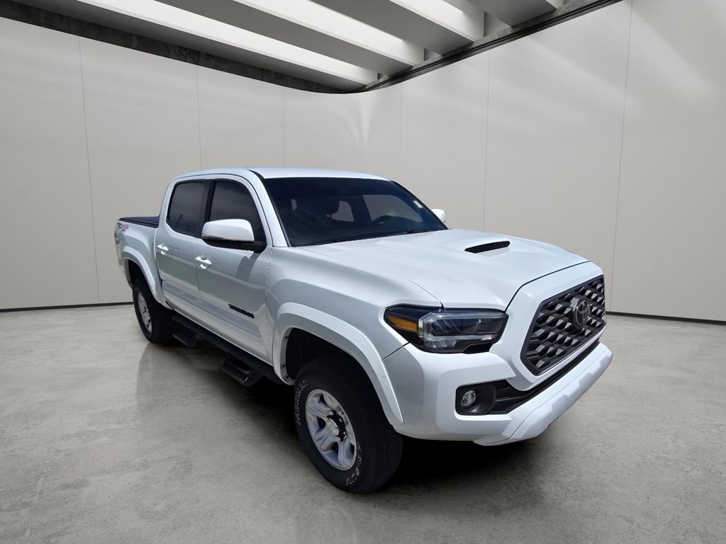 Used 2021 Toyota Tacoma TRD Sport w/ Technology Package AWD/4WD image 7