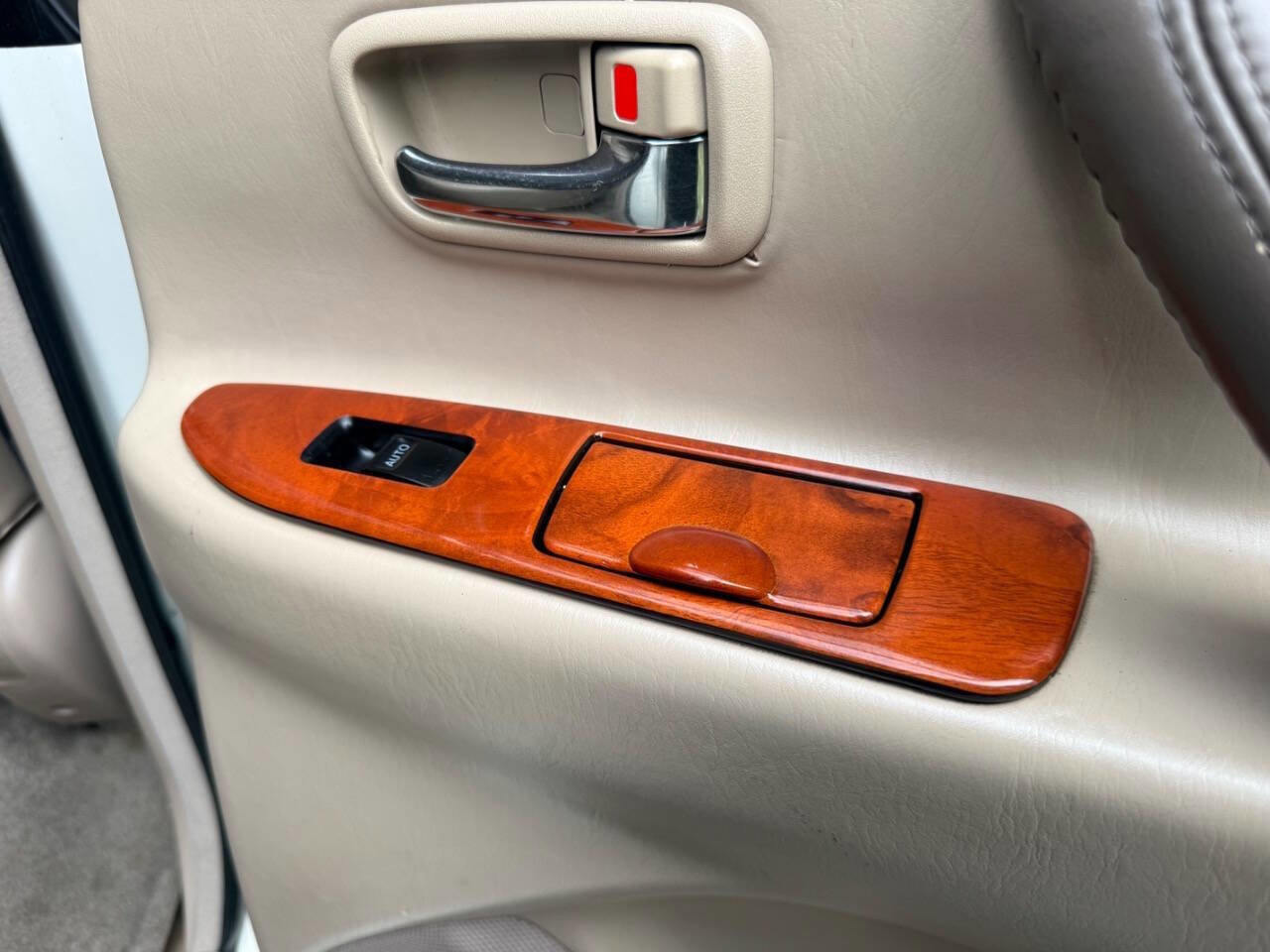 Used 2000 Lexus LX 470 4WD image 63