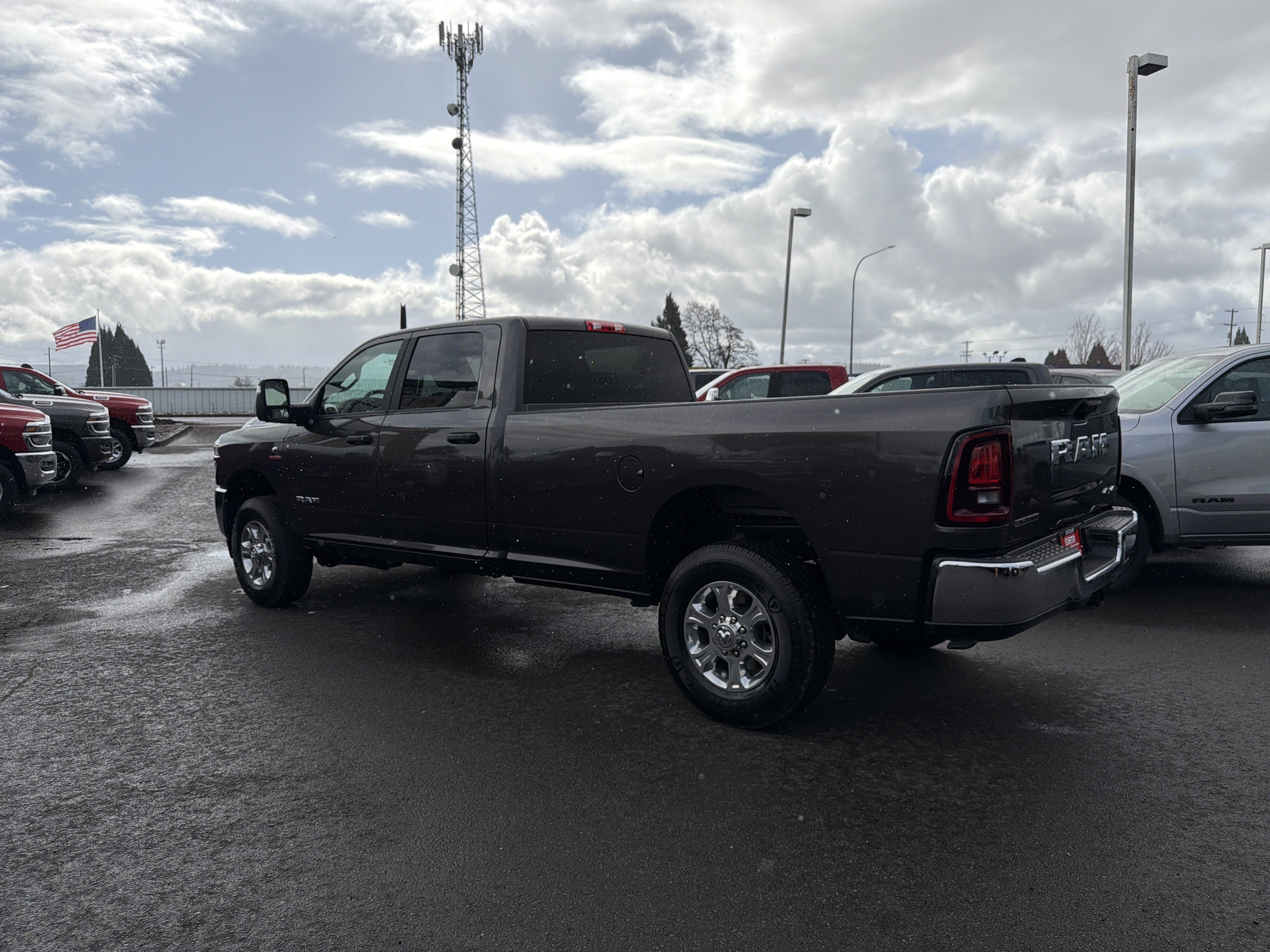 New 2026 RAM 2500 Big Horn AWD/4WD image 3
