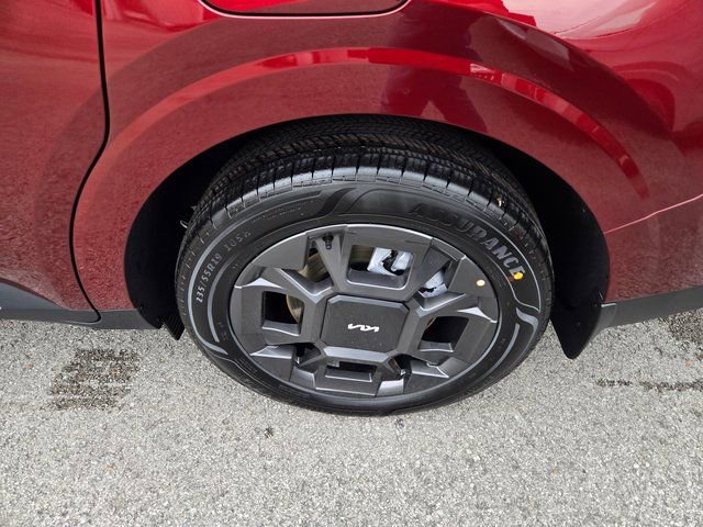 New 2025 Kia Carnival SX image 24