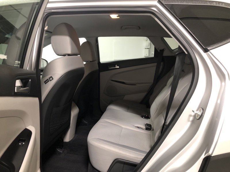 Used 2020 Hyundai Tucson SE image 15