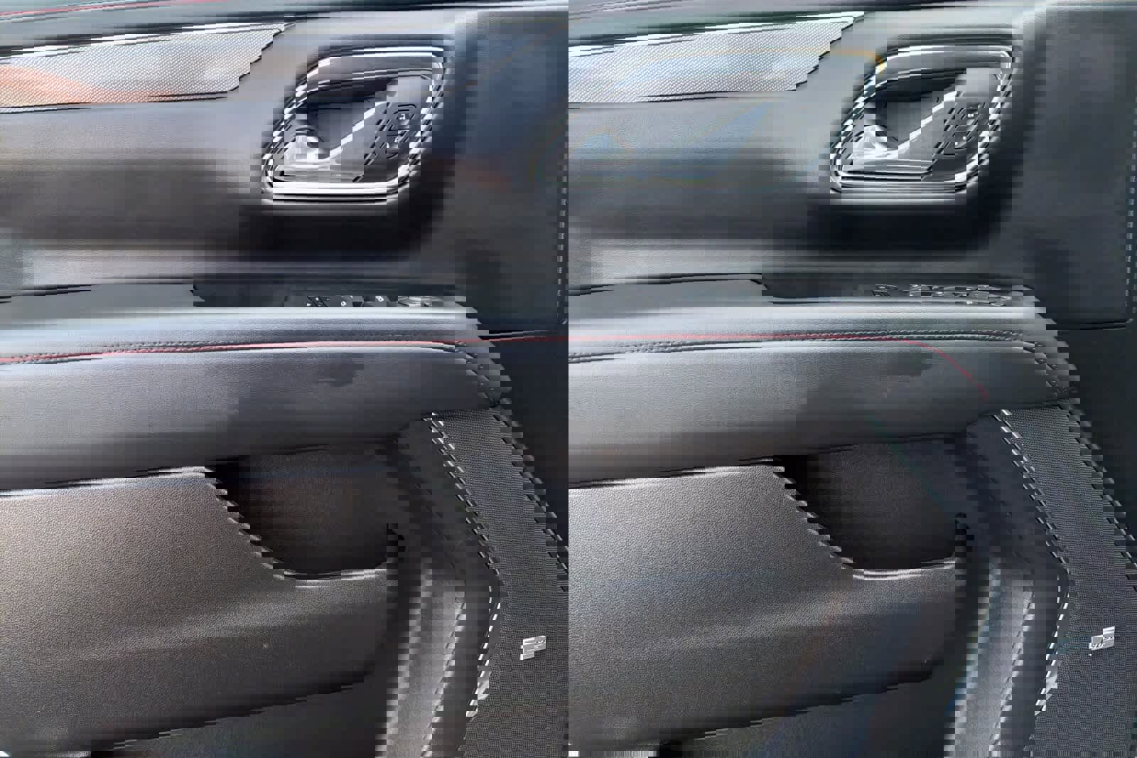 Used 2024 Chevrolet Tahoe RST w/ Sport Performance Package image 14