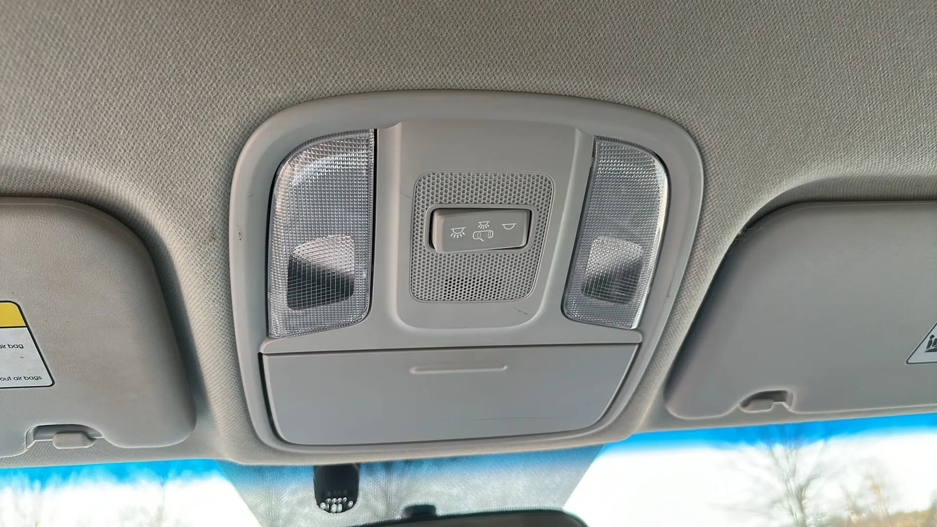 Used 2019 Kia Niro LX image 40