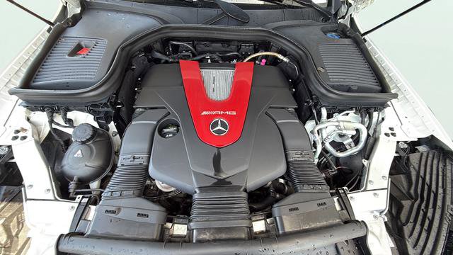 Used 2018 Mercedes-Benz GLC 43 AMG 4MATIC w/ Multimedia Package image 27