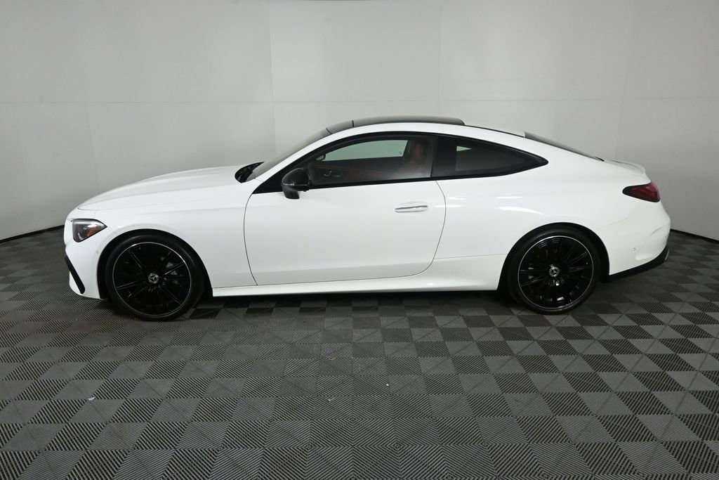 Certified 2024 Mercedes-Benz CLE 300 4MATIC Coupe image 3
