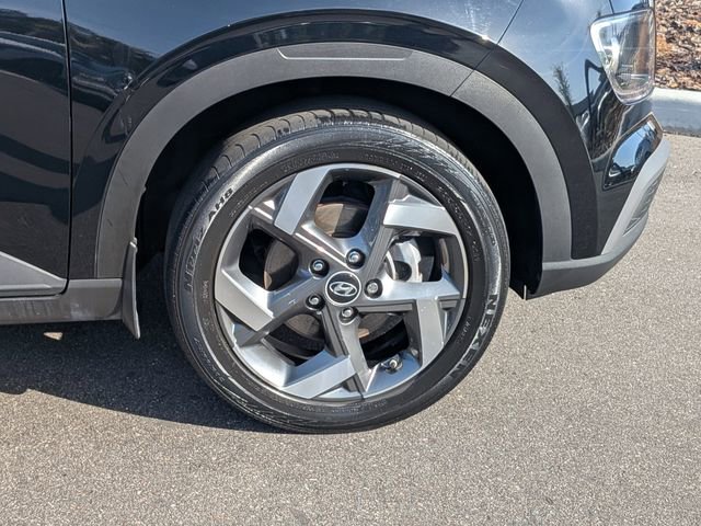 Used 2023 Hyundai Venue SEL image 11
