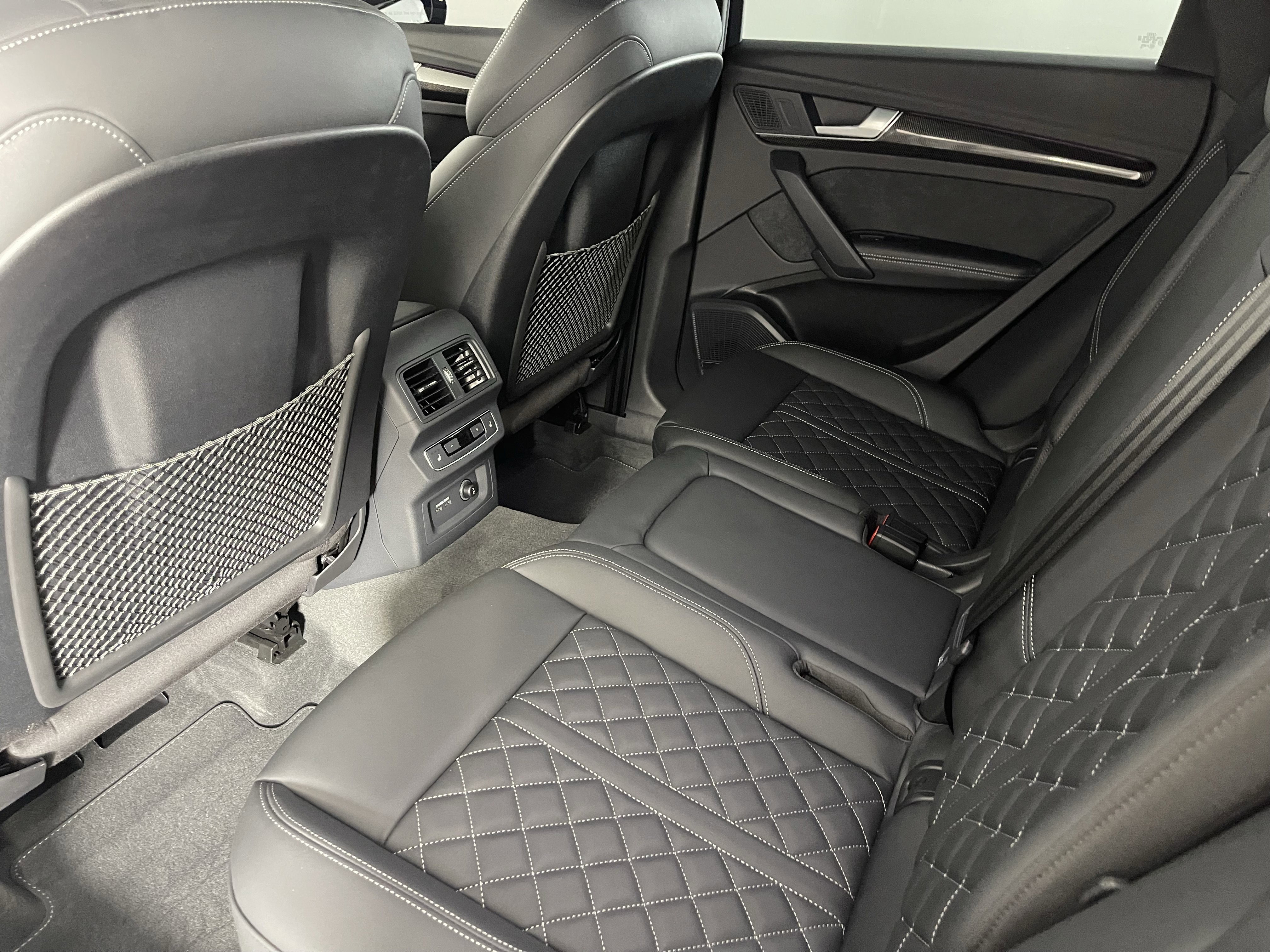 Used 2023 Audi SQ5 Prestige AWD/4WD image 17