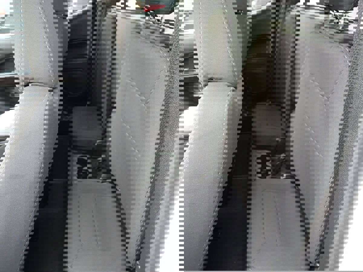 Used 2020 GMC Canyon SLE w/ Elevation Edition image 13